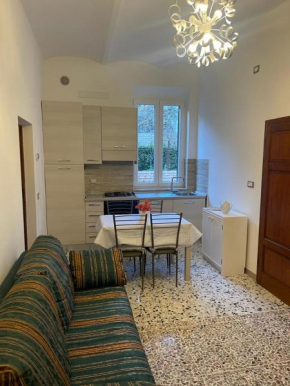 Tosca Apartment - Ampio Appartamento con Parcheggio nel Borgo Medioevale di Suvereto